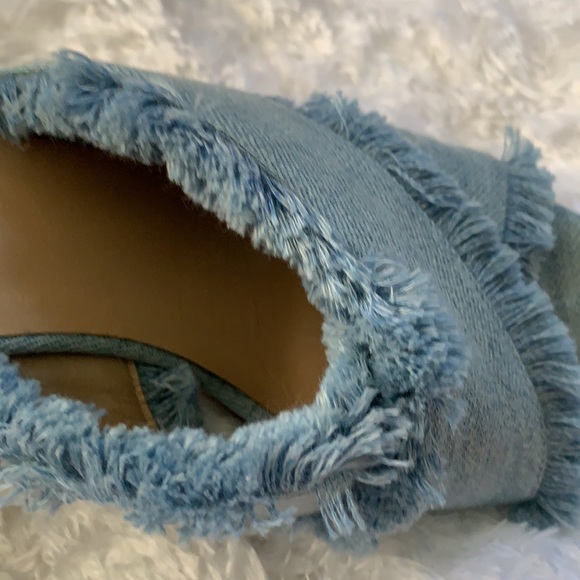 Cute denim sandals by M Gemi - Picture 4 of 6